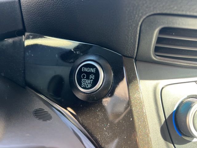 Used 2018 Ford Escape Titanium AWD/4WD image 19