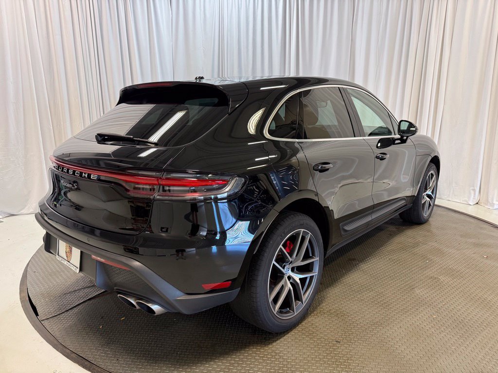 Used 2022 Porsche Macan S AWD/4WD image 29
