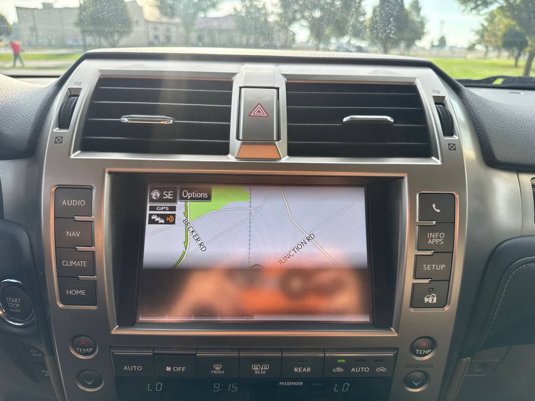 Used 2021 Lexus GX 460 Premium w/ Premium Package AWD/4WD image 21