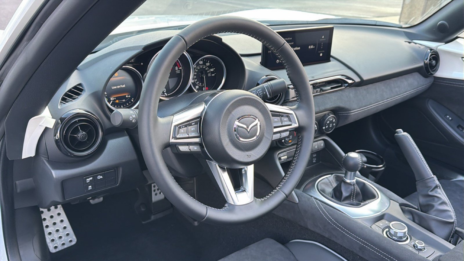 New 2026 MAZDA MX-5 Miata RF Club w/ Interior Package RWD image 19