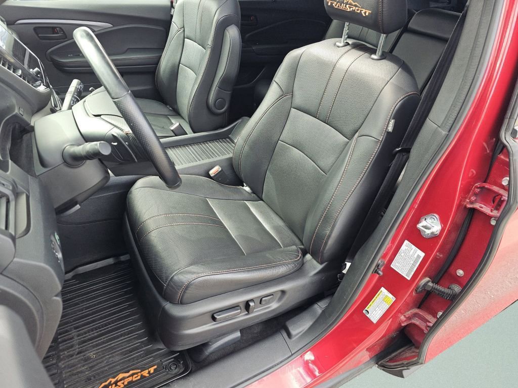 Used 2023 Honda Passport TrailSport image 6