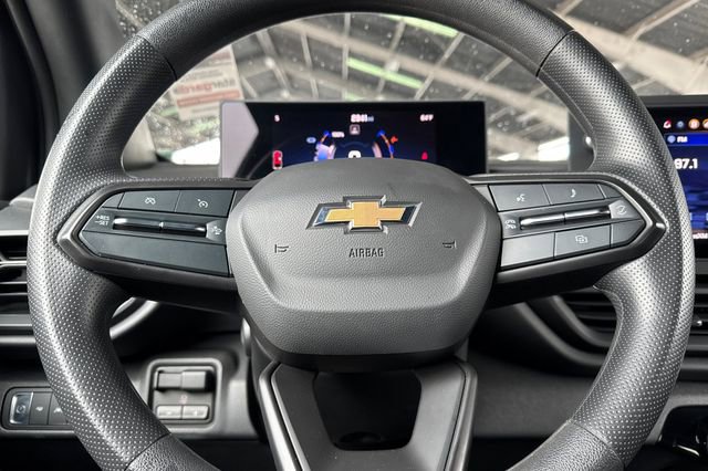 Used 2024 Chevrolet Silverado EV W/T image 33