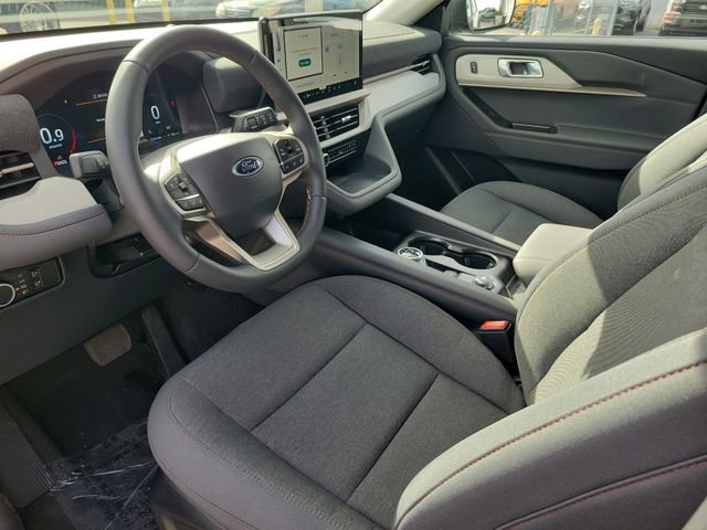 Used 2026 Ford Explorer Active image 12