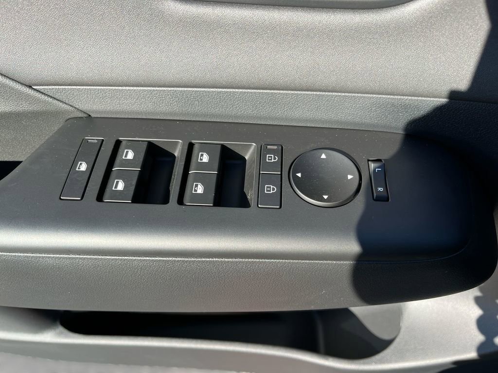 Used 2024 Hyundai Kona N Line image 13