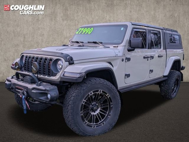 Used 2020 Jeep Gladiator Sport w/ Quick Order Package 24S image 3