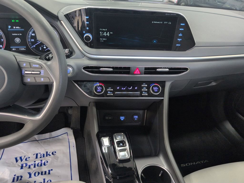 Certified 2023 Hyundai Sonata SEL FWD image 18