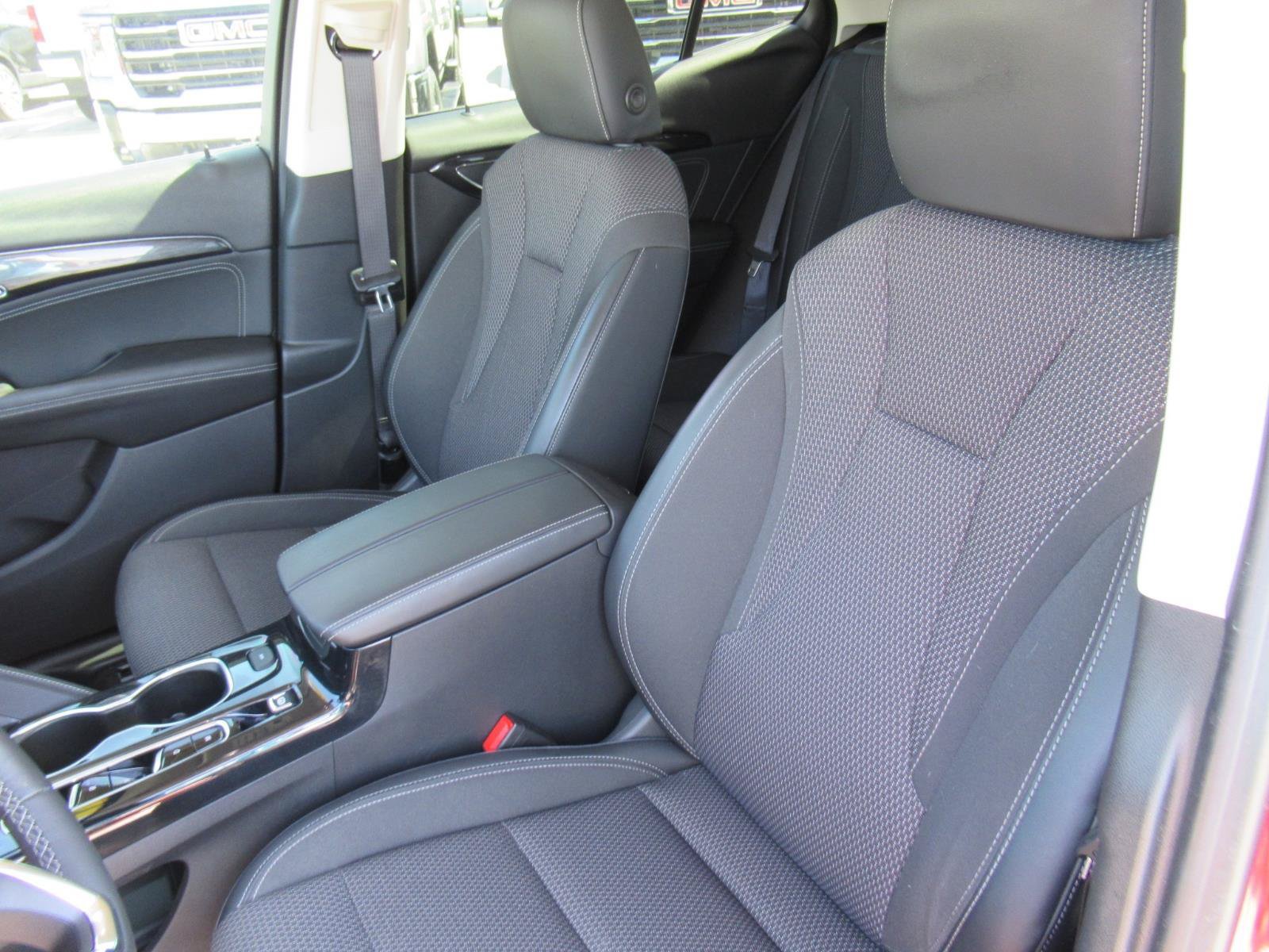 Used 2021 Buick Envision Preferred FWD image 17