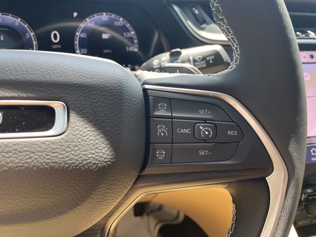 New 2025 Jeep Grand Cherokee L Limited image 11