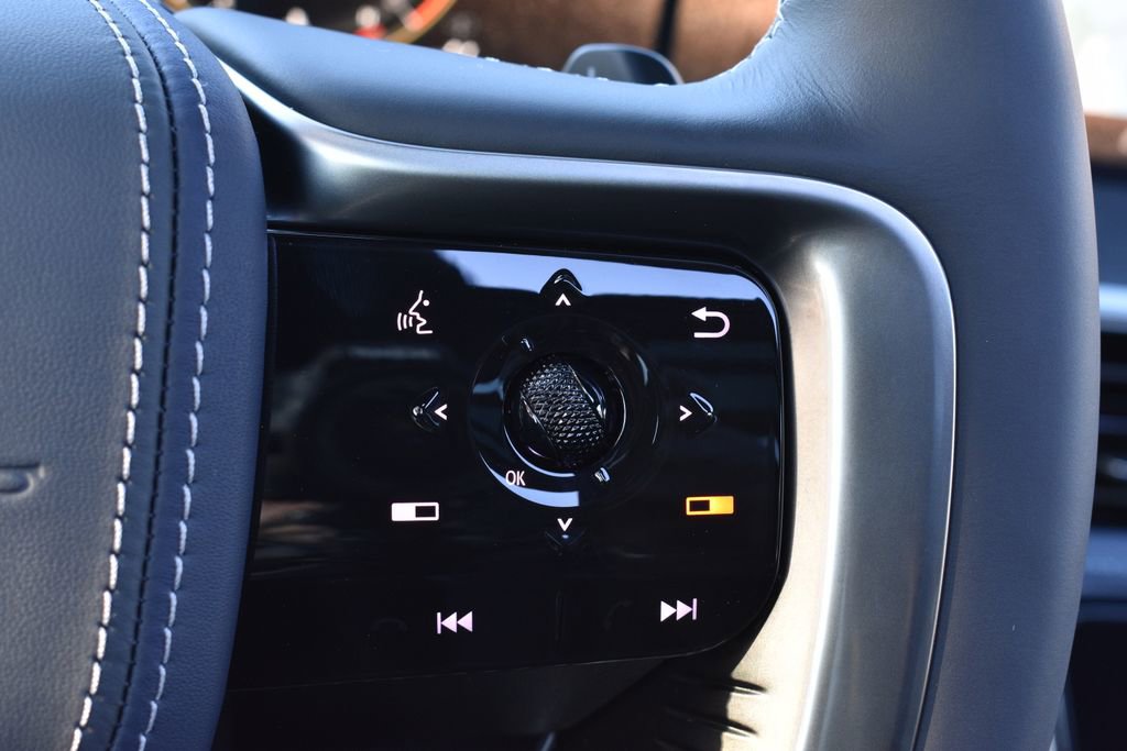 Used 2026 INFINITI QX80 4WD w/ Sport Exterior Package image 19