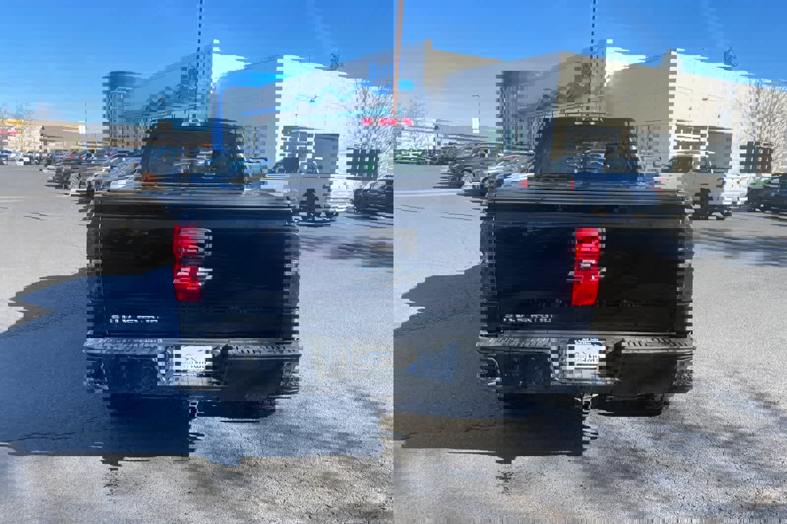 Used 2017 Chevrolet Silverado 1500 Custom image 4