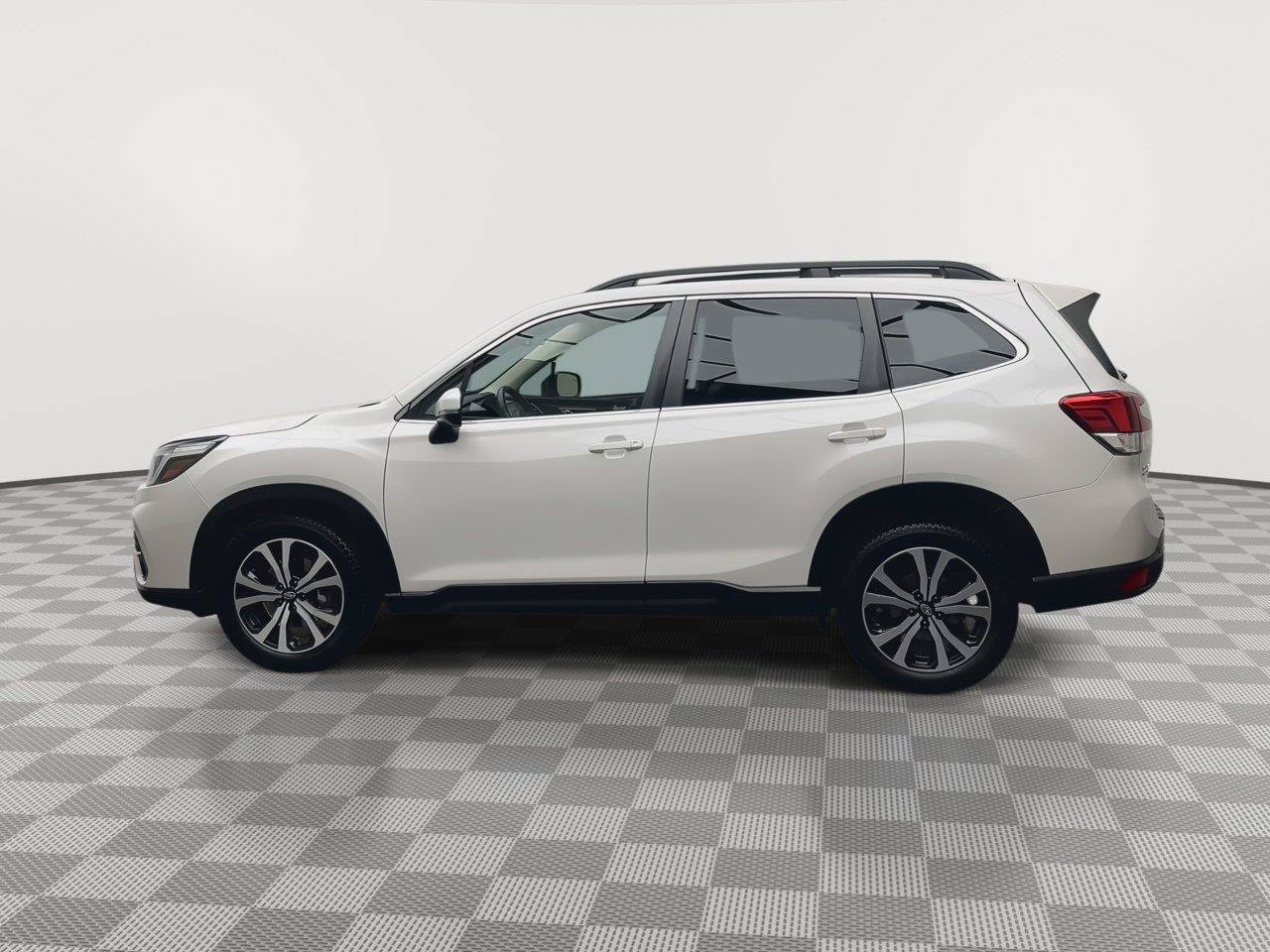 Used 2020 Subaru Forester Limited w/ Popular Package #3 AWD/4WD image 38
