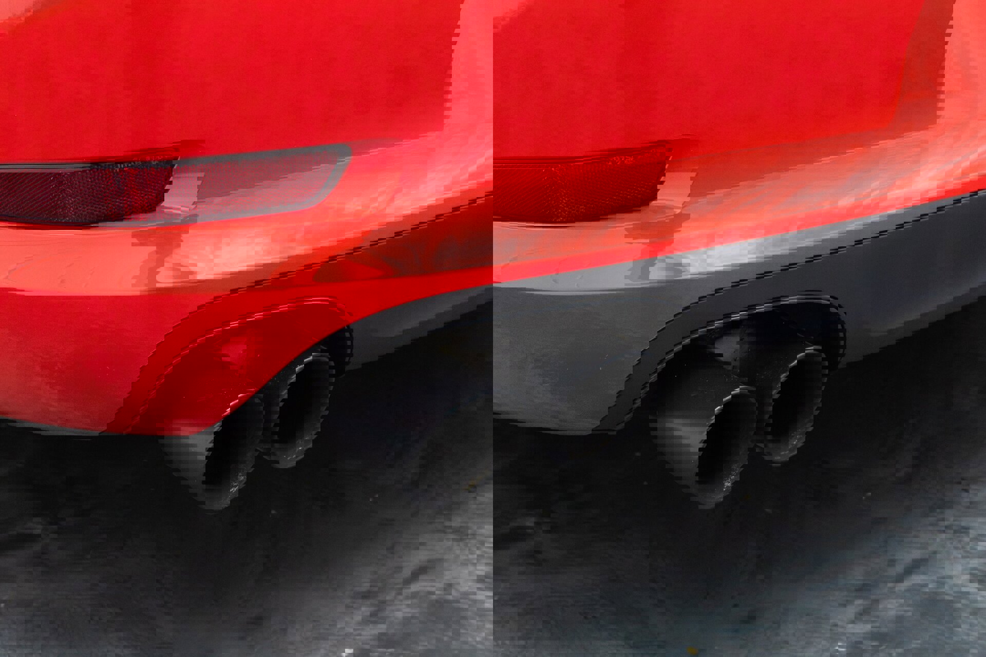 Used 2015 Porsche 911 Carrera image 34