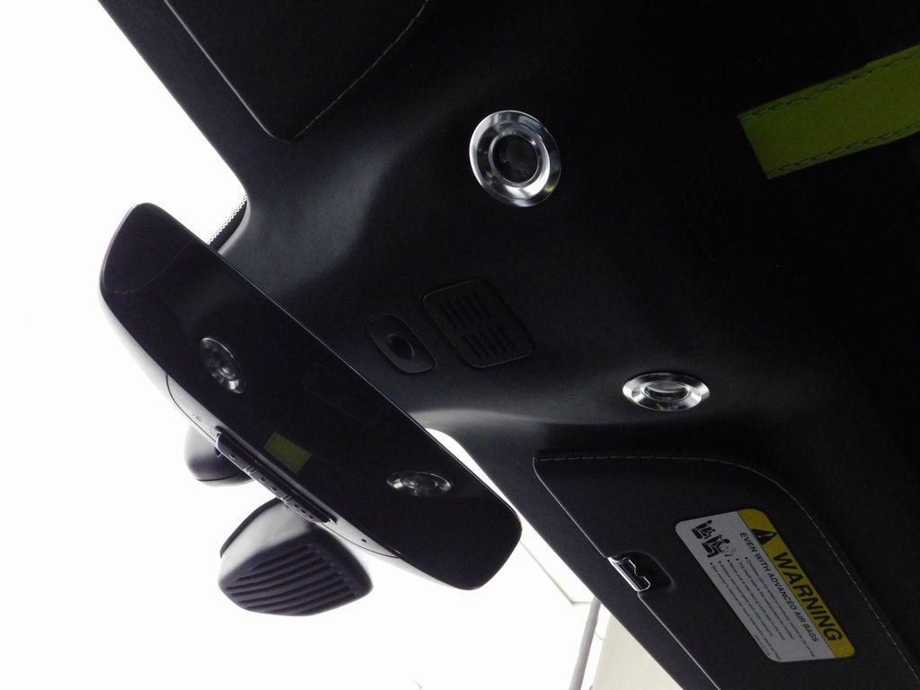 Used 2020 Aston Martin DB11 AMR image 78