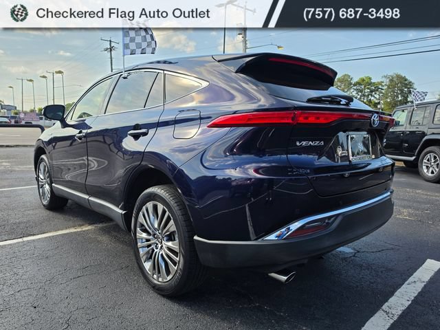 Used 2021 Toyota Venza Limited w/ Advanced Technology Package AWD/4WD image 3
