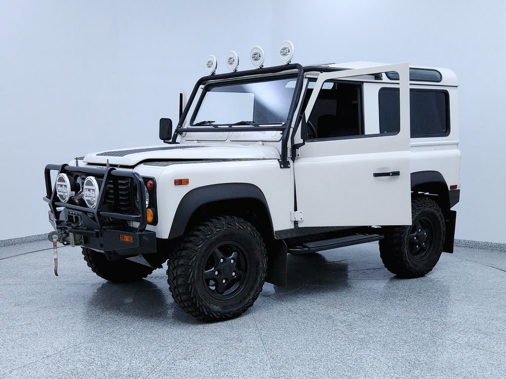 Used 1997 Land Rover Defender 90 image 9