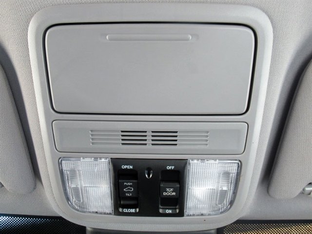 Used 2023 Honda Odyssey EX-L image 36