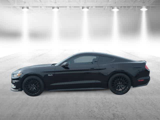 Used 2017 Ford Mustang GT Premium w/ GT Performance Package RWD image 5