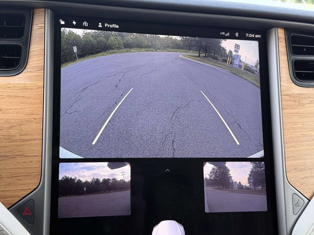 Used 2018 Tesla Model X 75D AWD/4WD image 21