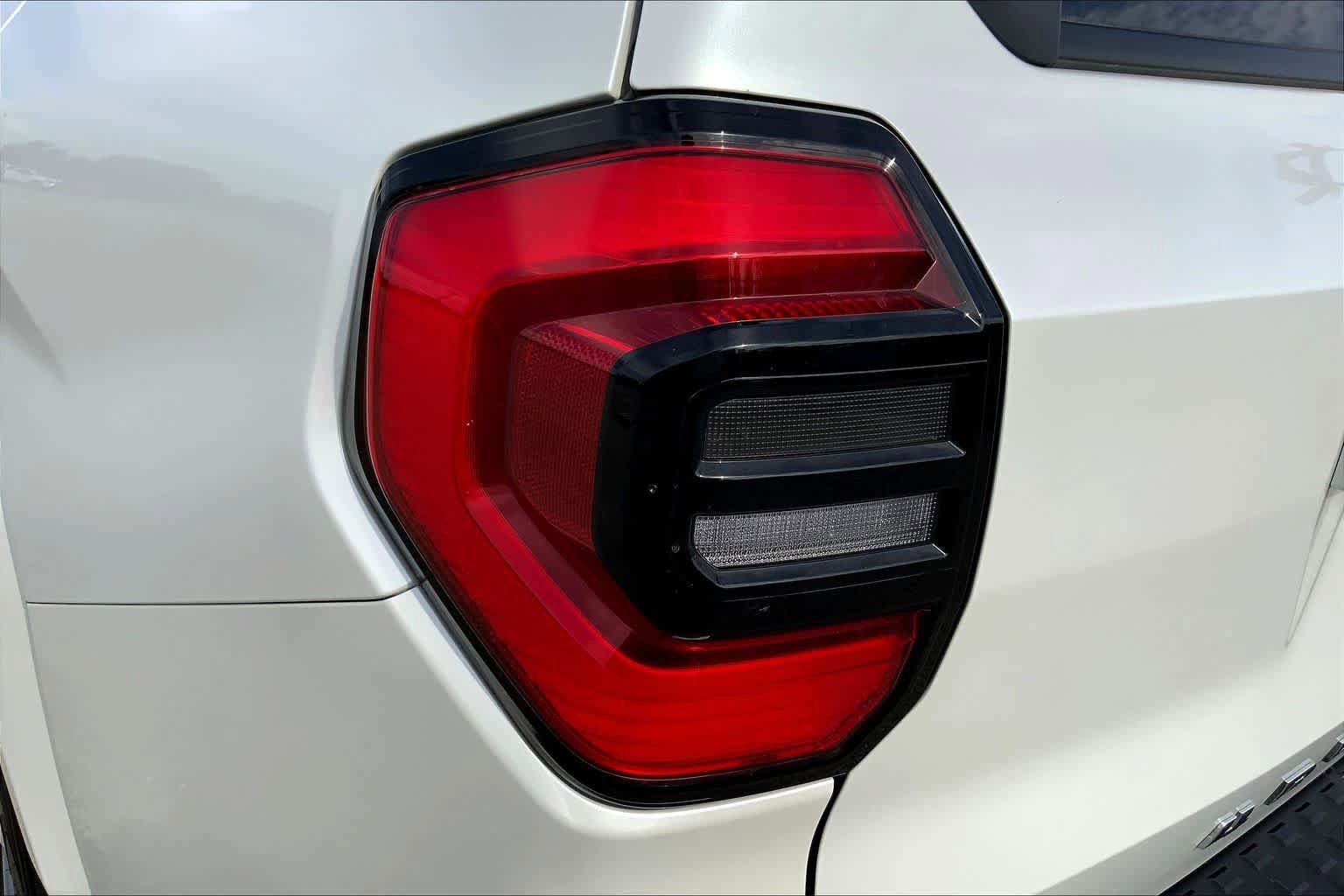 Certified 2025 Toyota 4Runner Limited AWD/4WD image 28