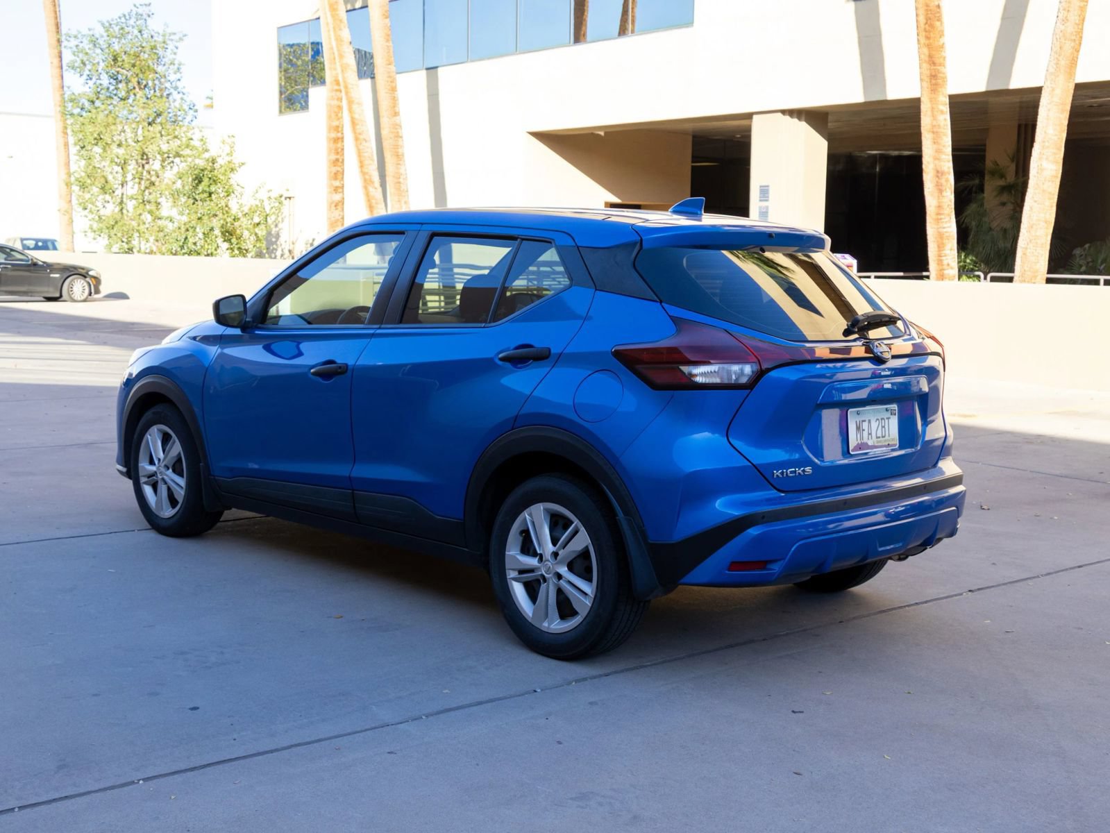 Used 2023 Nissan Kicks S FWD image 6