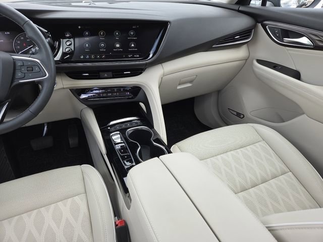 Certified 2023 Buick Envision Avenir AWD/4WD image 34