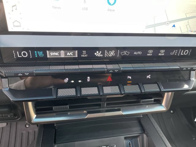 New 2025 GMC Hummer EV 2X w/ LPO, Cargo Utility Package AWD/4WD image 16