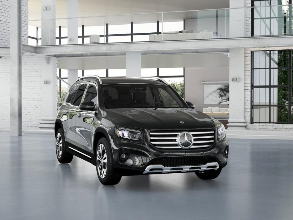 New 2026 Mercedes-Benz GLB 250 4MATIC image 9