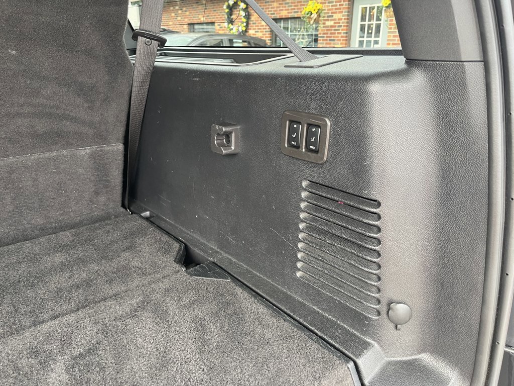 Used 2013 Ford Expedition EL Limited image 25