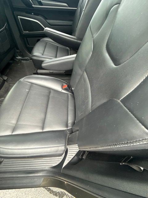 Used 2022 Kia Telluride S AWD/4WD image 11