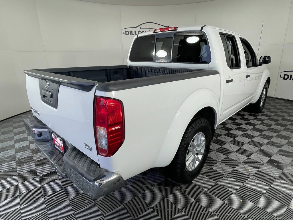 Used 2017 Nissan Frontier SV image 7