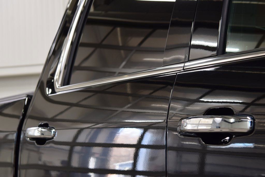 Used 2024 GMC Sierra 3500 Denali Ultimate image 21