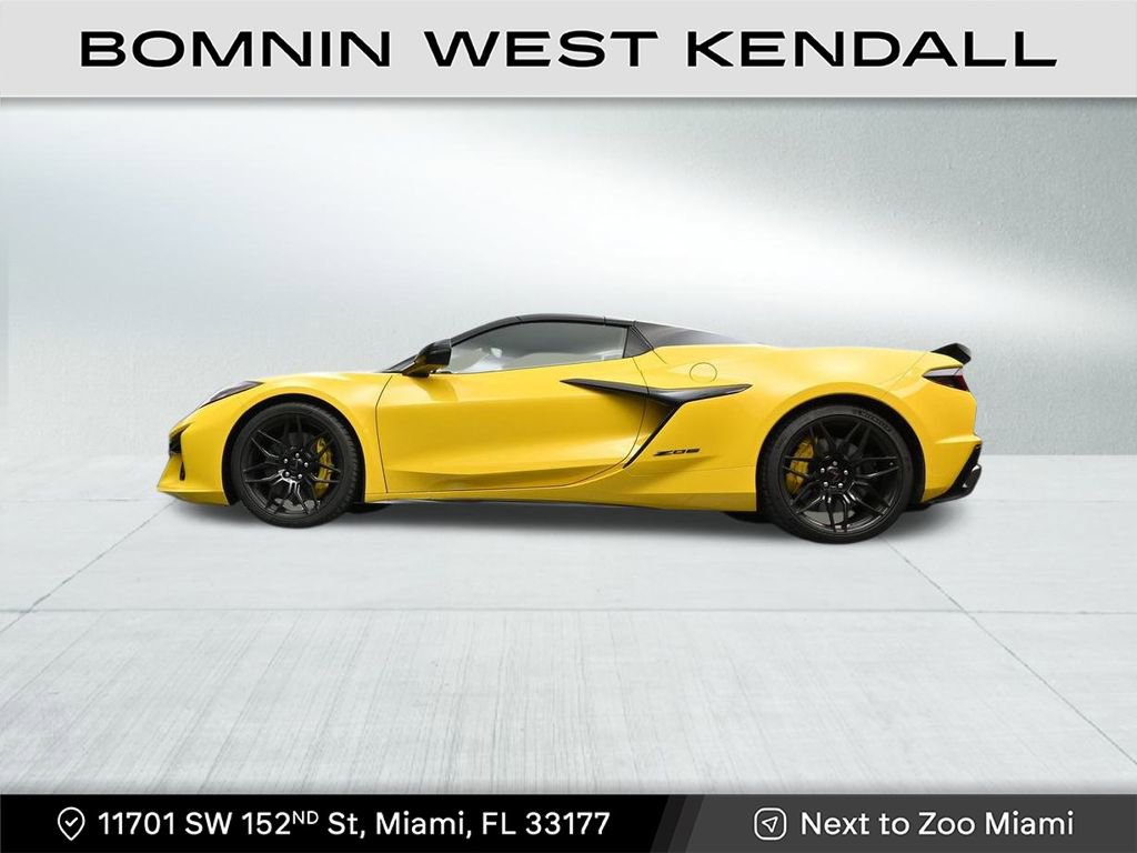 Used 2025 Chevrolet Corvette Z06 w/ Stealth Interior Trim Package image 21