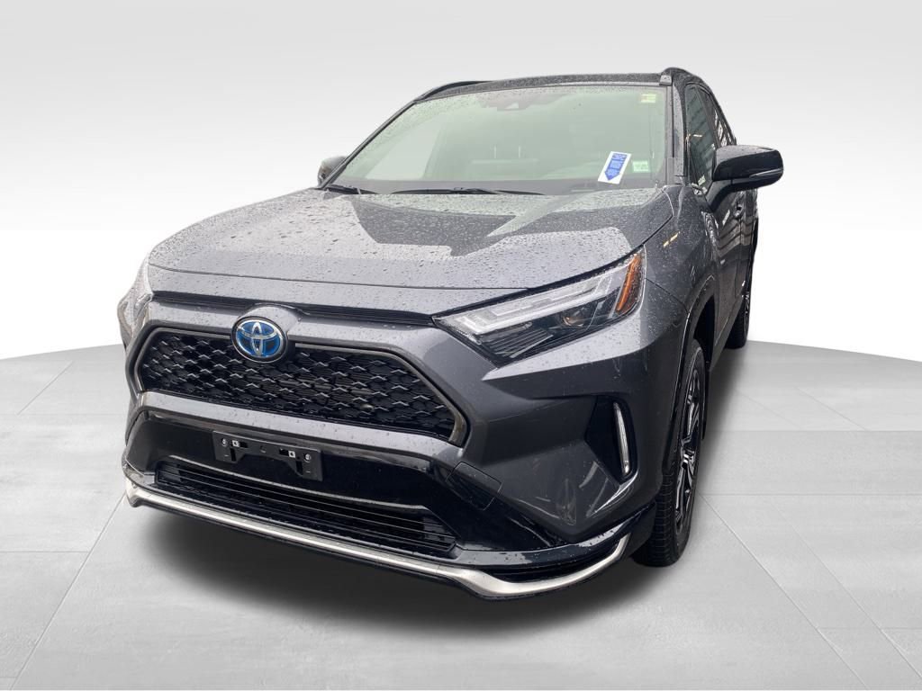 Used 2024 Toyota RAV4 XSE image 5