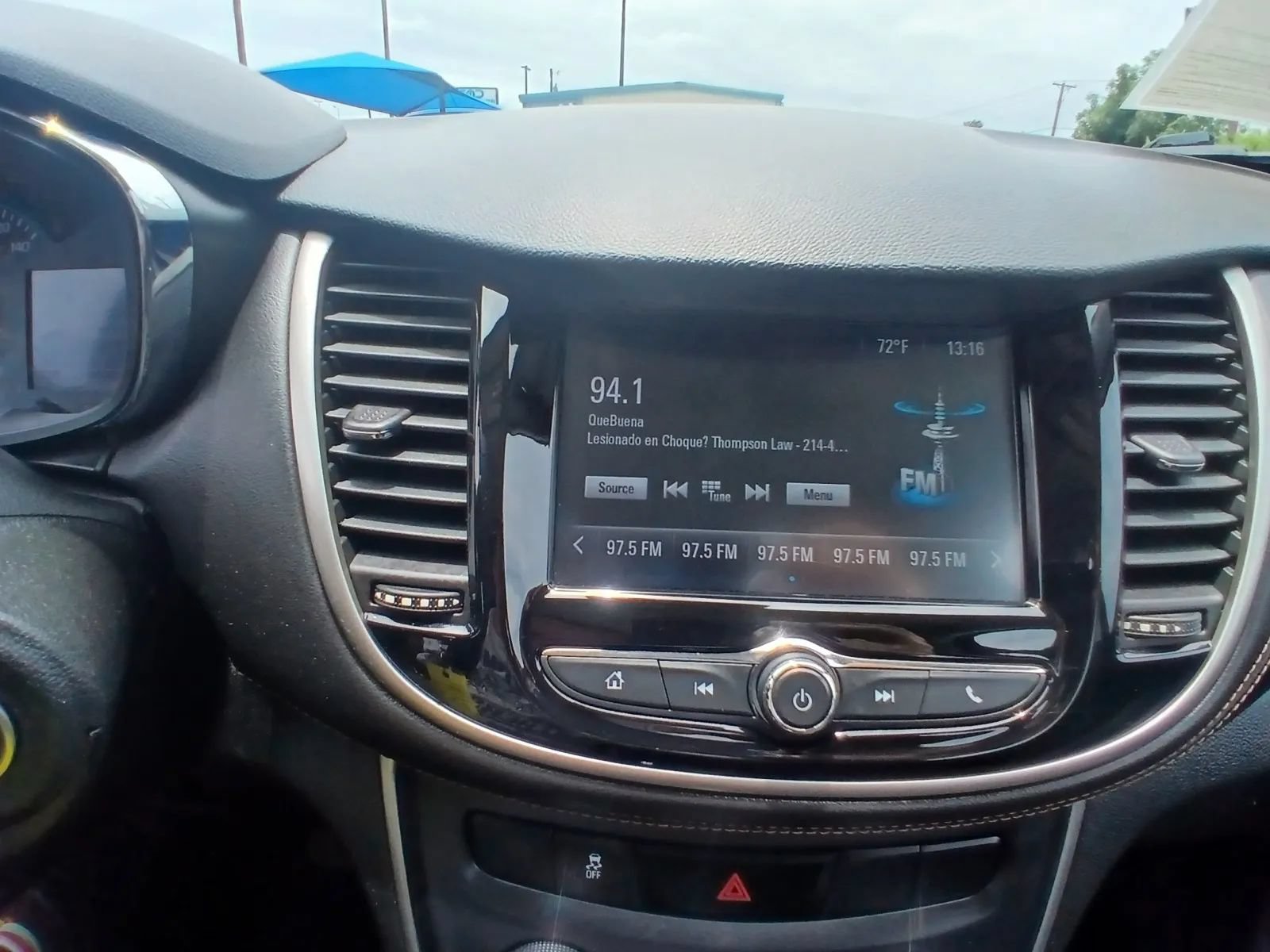 Used 2017 Chevrolet Trax LS FWD image 31