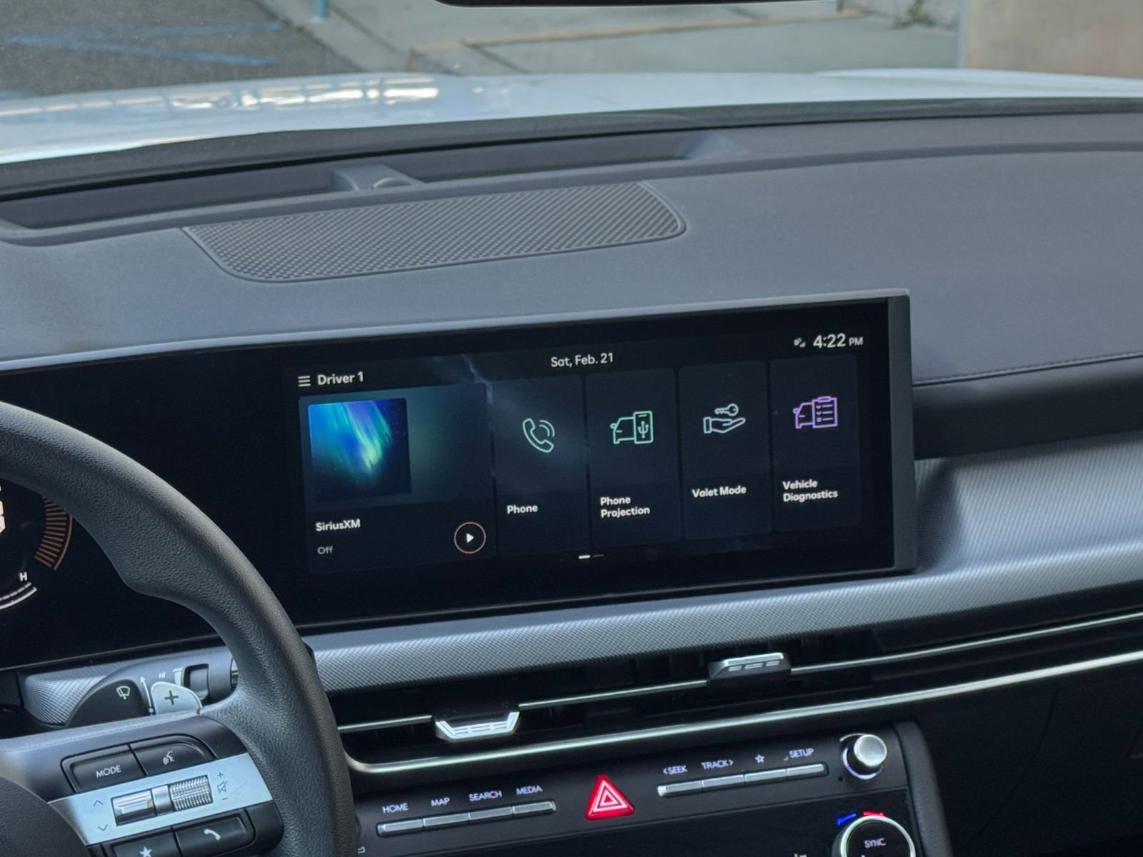Used 2025 Hyundai Sonata SEL FWD image 17