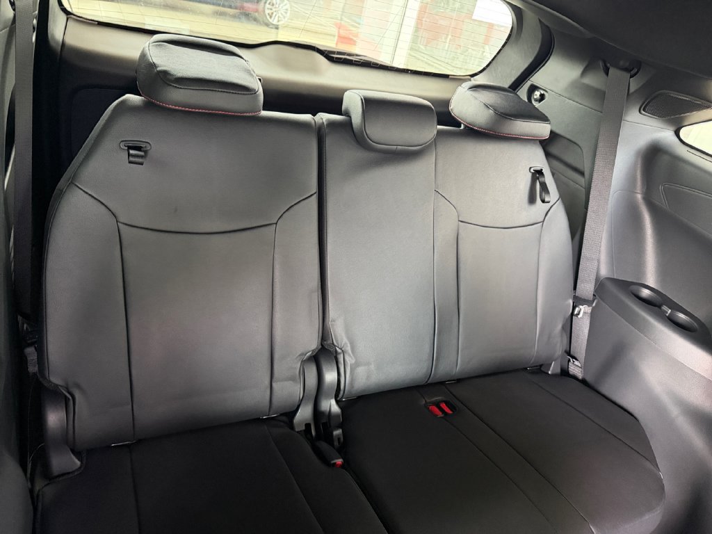 New 2026 Toyota Sienna XSE AWD/4WD image 24