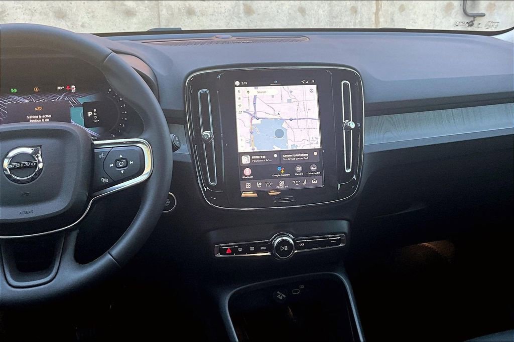 New 2026 Volvo XC40 B5 Ultra AWD/4WD image 21