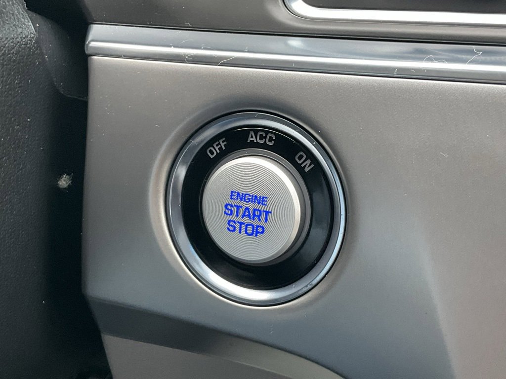 Used 2016 Hyundai Sonata SE image 5