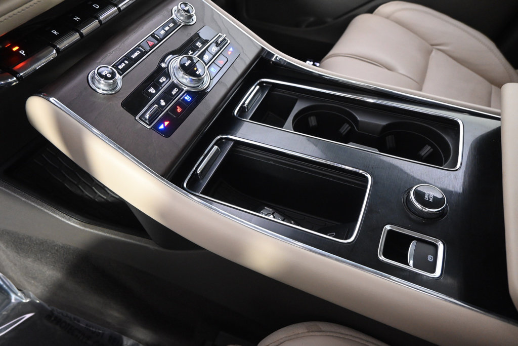 Used 2023 Lincoln Aviator Reserve w/ Equipment Group 201A AWD/4WD image 32