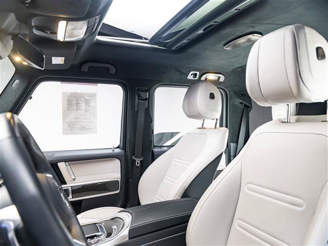 Used 2025 Mercedes-Benz G 550 image 15