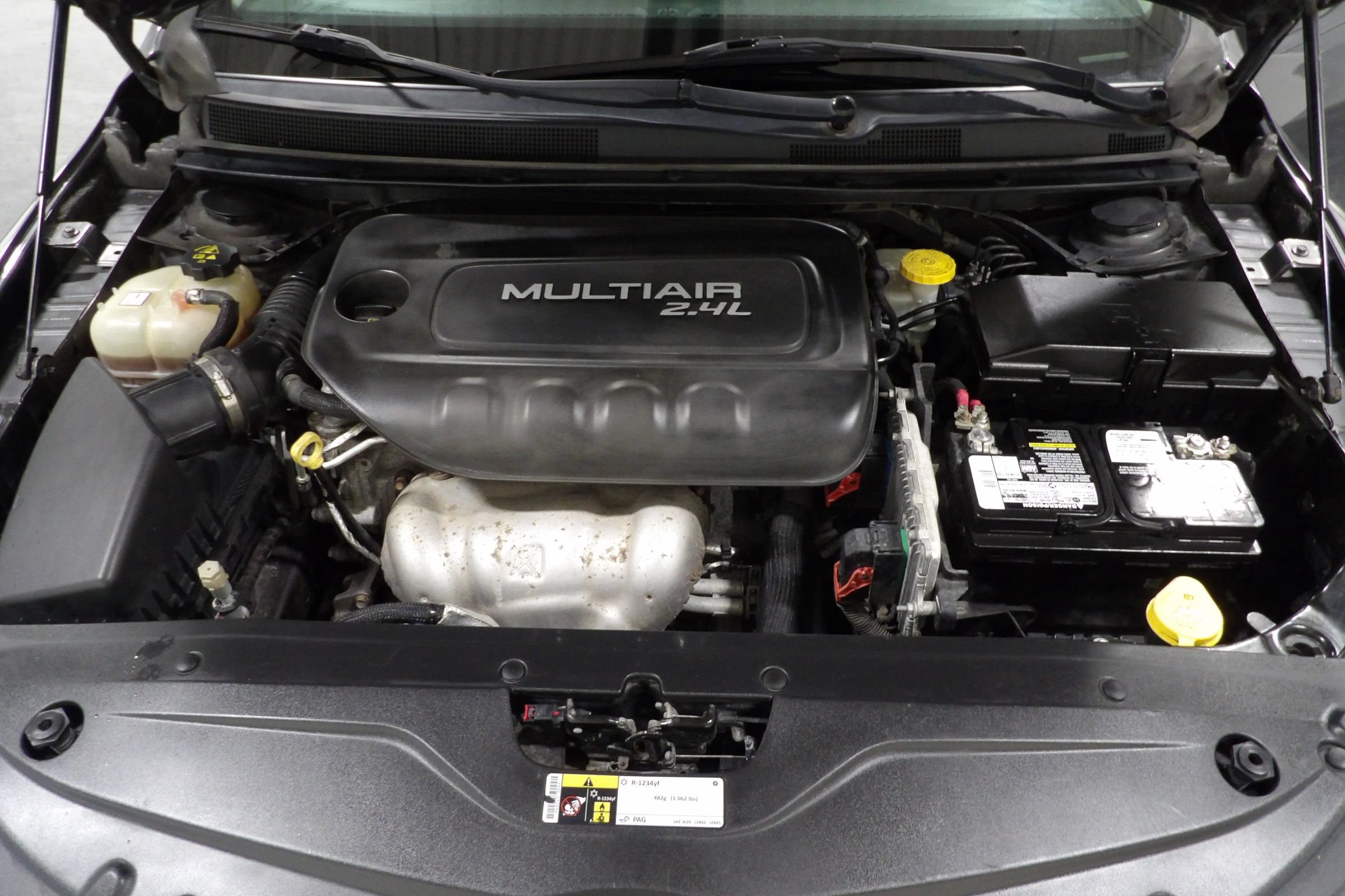 Used 2015 Chrysler 200 Limited w/ Convenience Group FWD image 20
