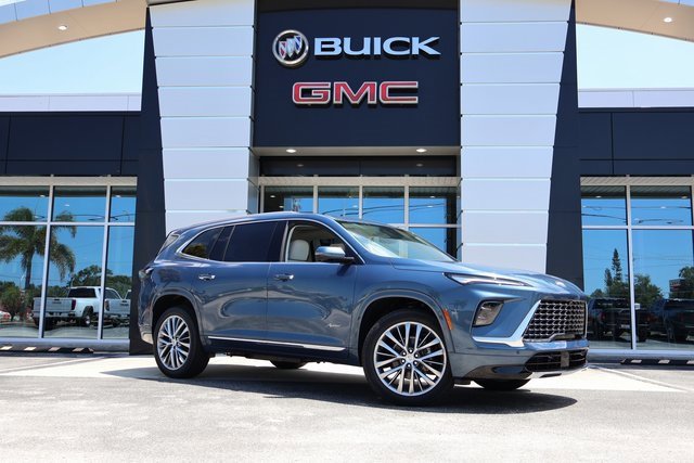 New 2026 Buick Enclave Avenir w/ Super Cruise Package