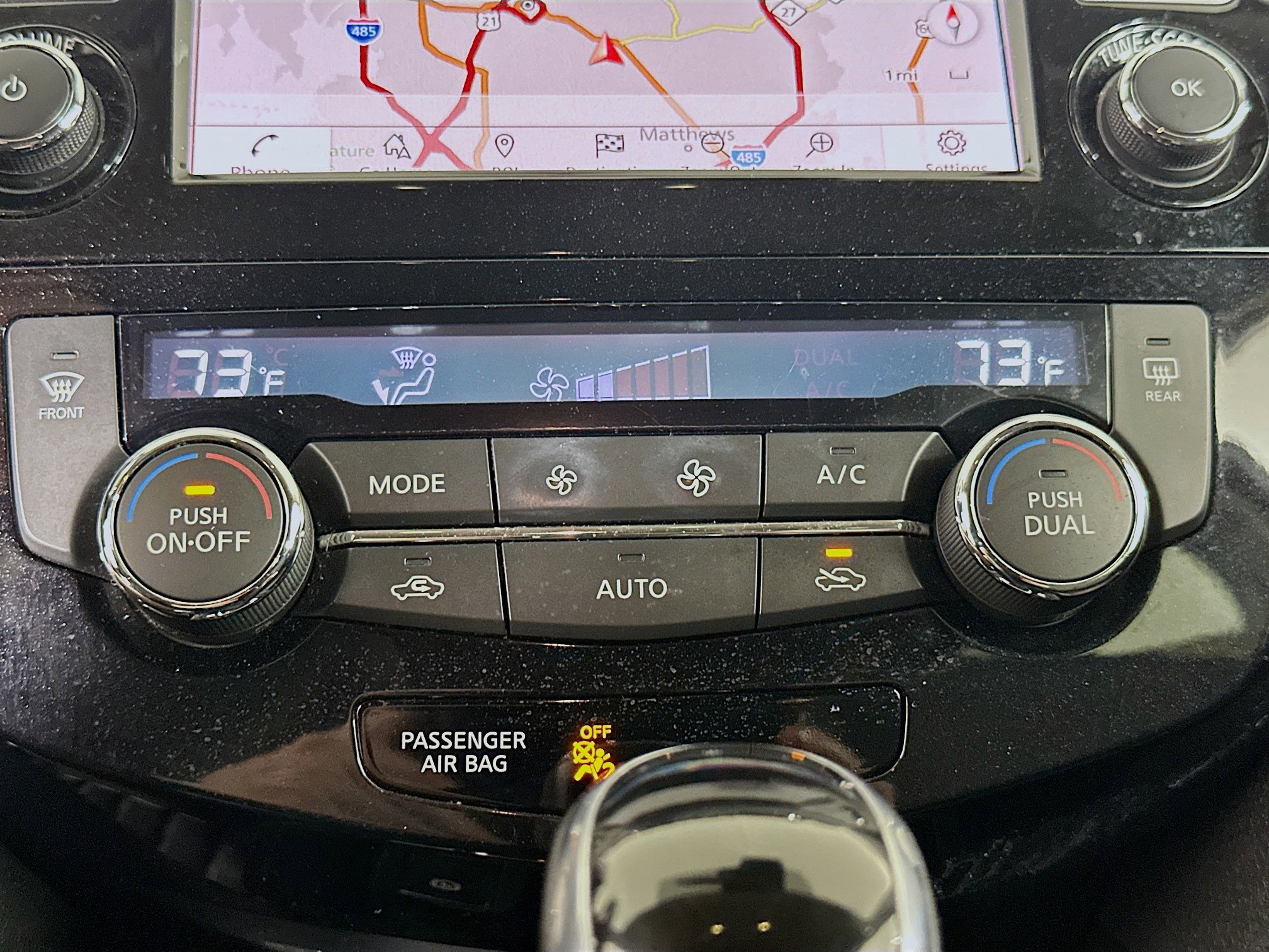 Used 2019 Nissan Rogue SL image 24