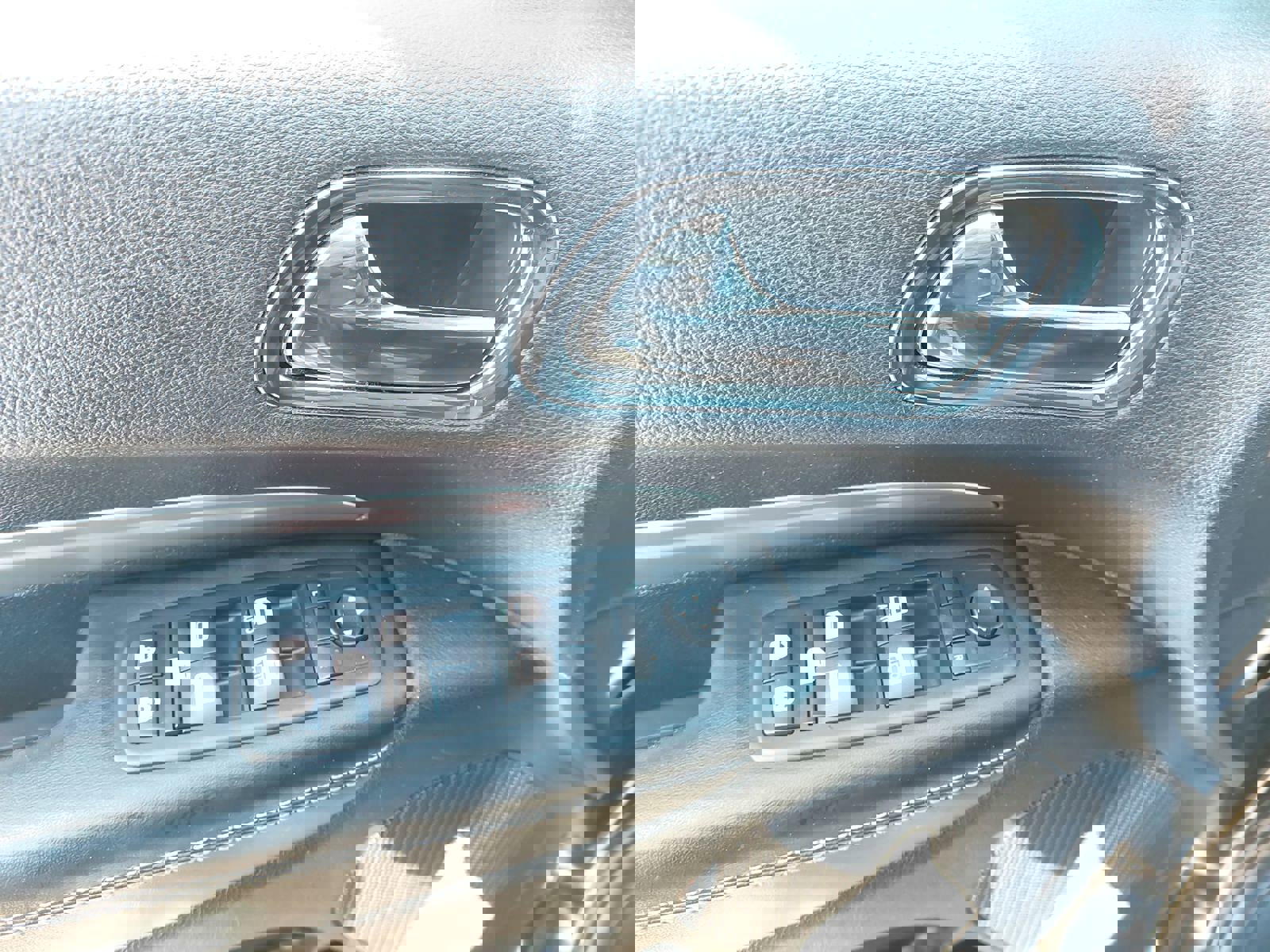 Used 2016 Dodge Durango SXT w/ Blacktop Package image 30