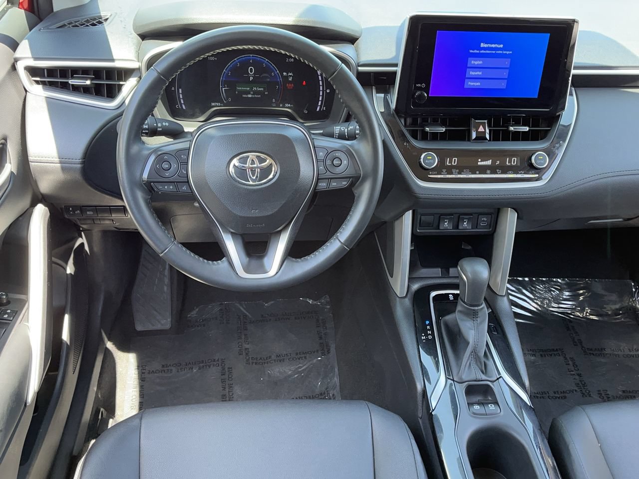 Used 2025 Toyota Corolla Cross XLE FWD image 10