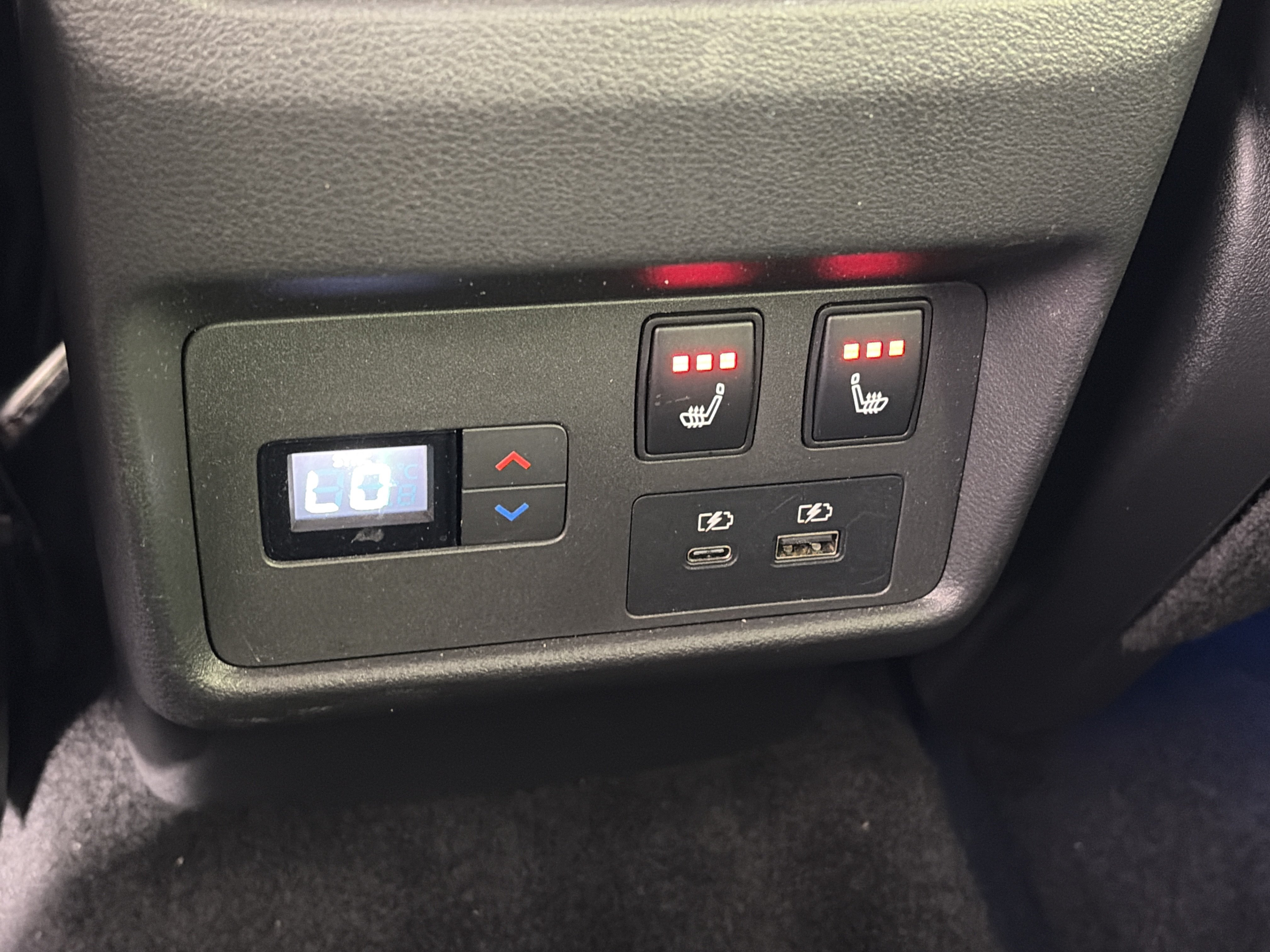 Certified 2023 Nissan Rogue Platinum w/ Platinum Premium Package AWD/4WD image 18