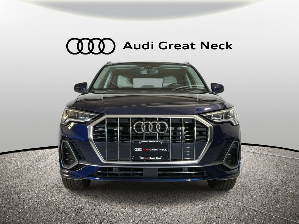 Used 2023 Audi Q3 2.0T Premium Plus w/ Premium Plus Package AWD/4WD image 23