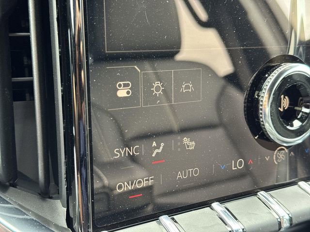 New 2026 GMC Acadia Elevation image 17