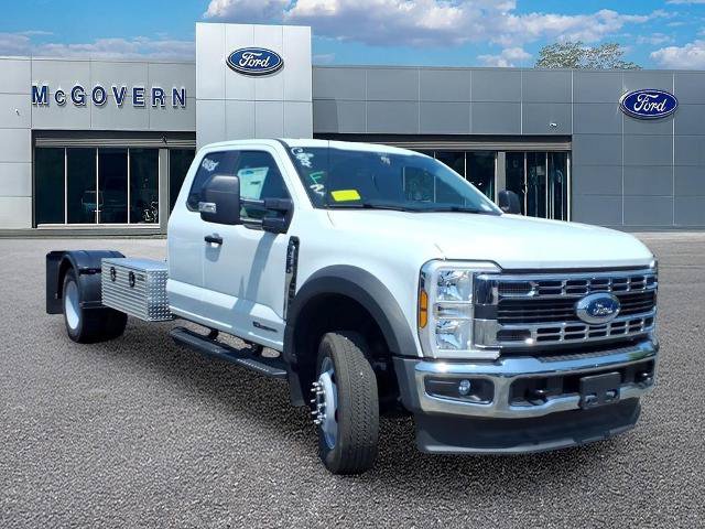 New 2026 Ford F550 4x4 Supercab Super Duty image 17