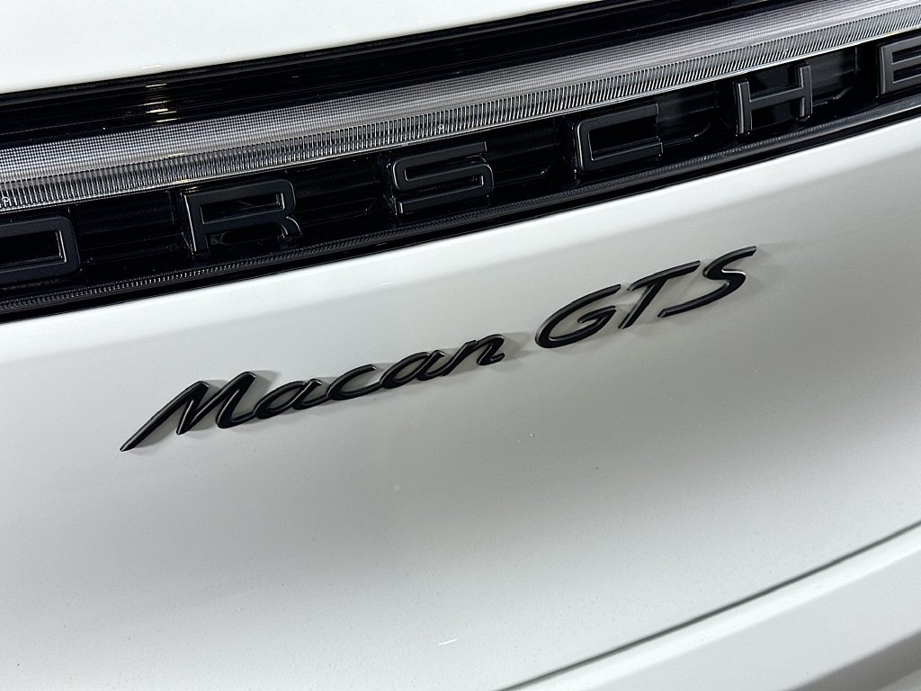 New 2026 Porsche Macan GTS AWD/4WD image 34